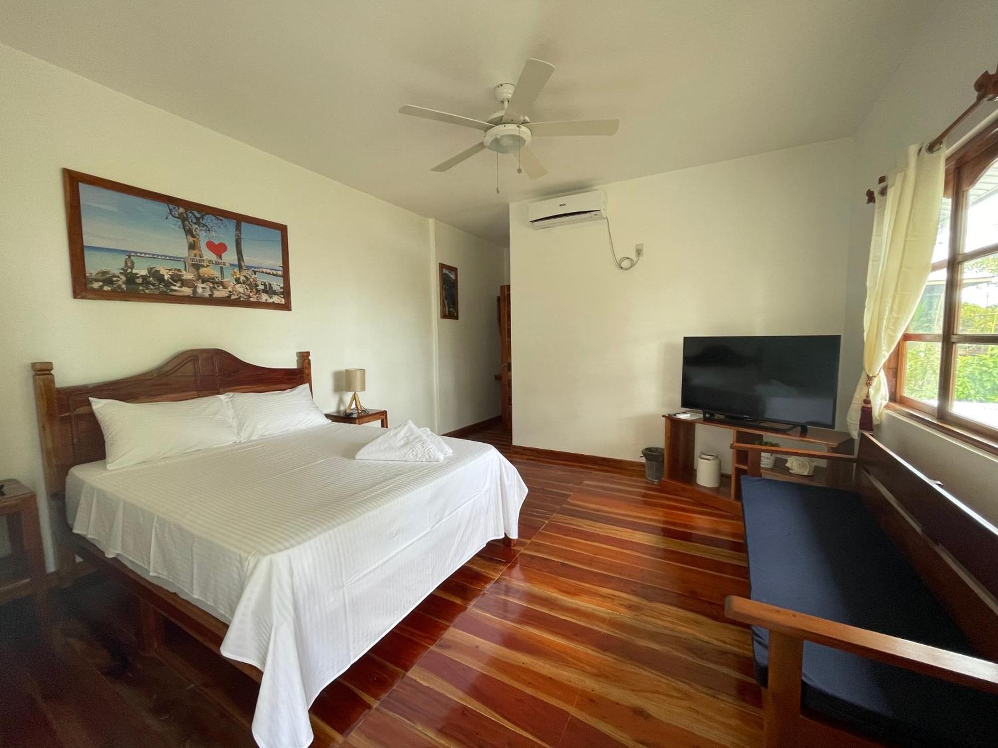 Agoho Resort Mambajao Habitación foto